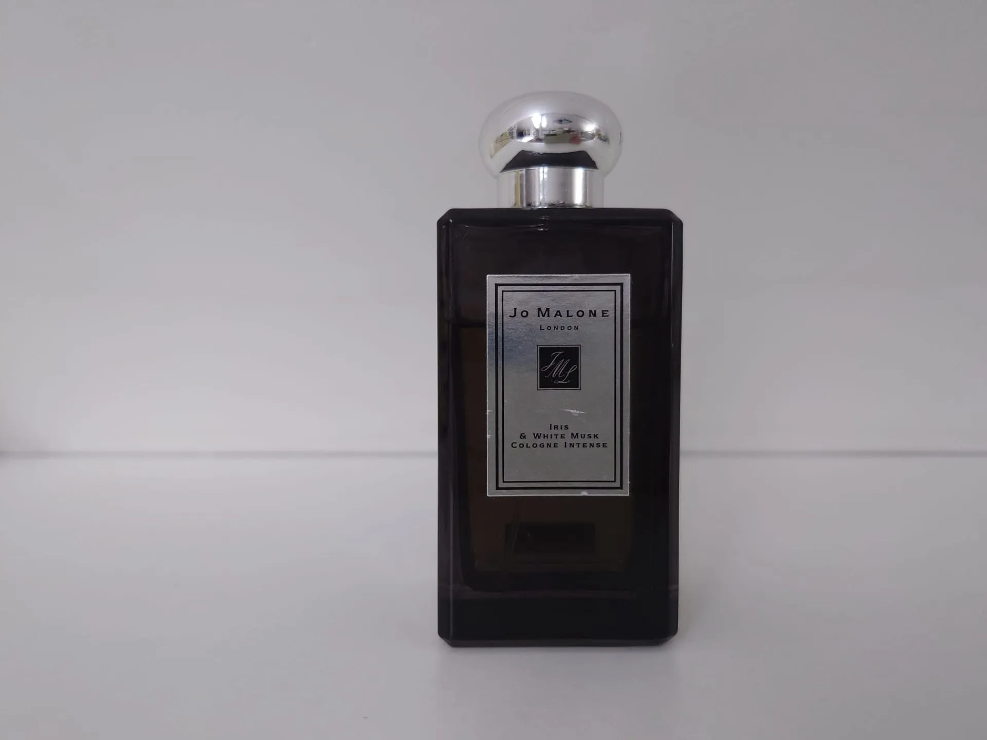 Iris & White Musk